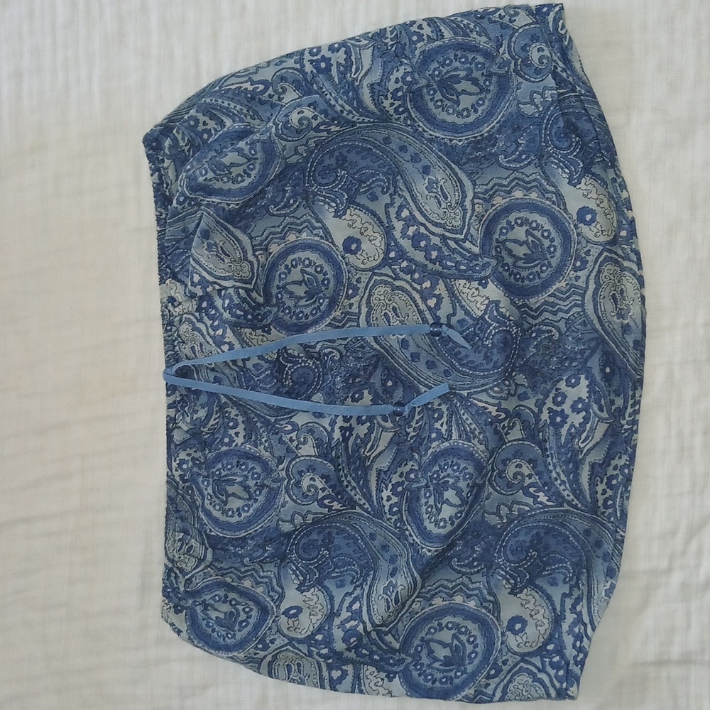 Tommy Jeans Brand Scarf Top Size Large Color Blue Paisley